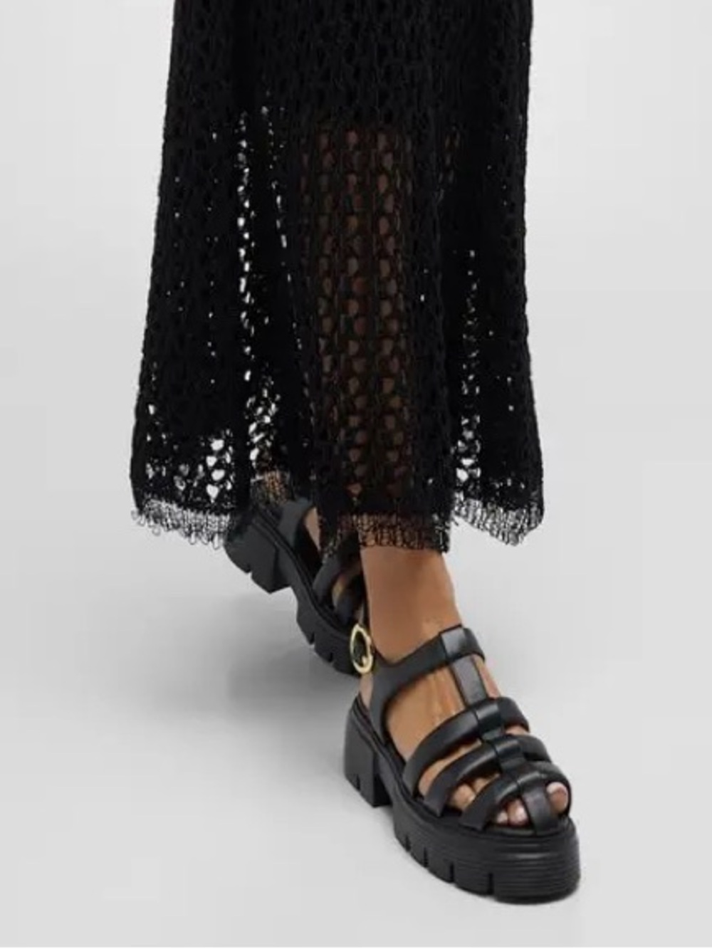 Stuart Weitzman Nolita Fisherman Chunky Sandal US 11.5 Black Leather Goth Grunge